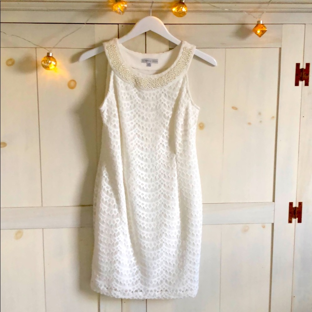 White embellished lace dress